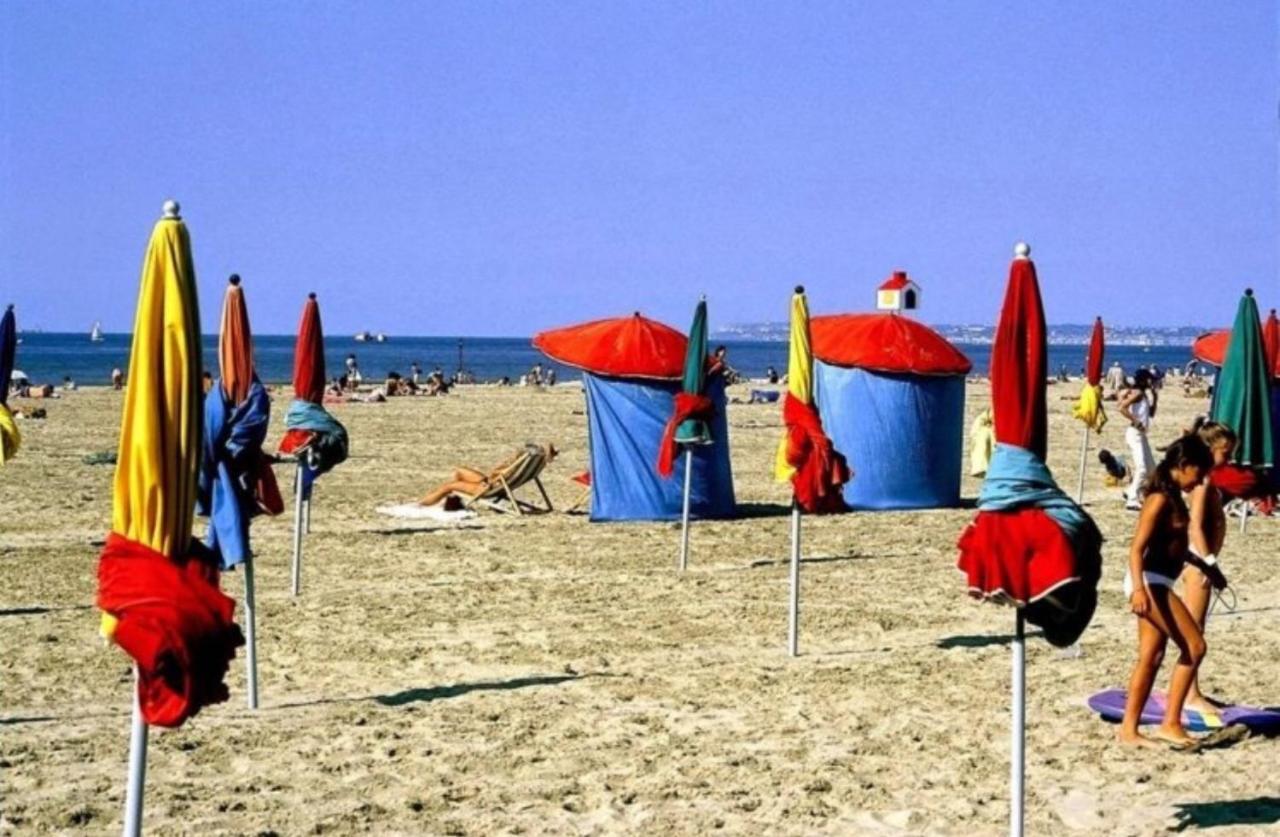 Villa Cote-Fleurie Trouville-sur-Mer Exterior photo